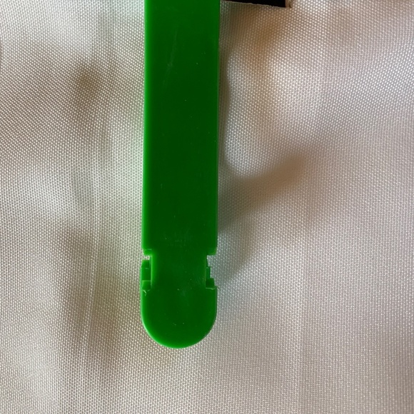 NIP!  Gorilla Tie Clutch!  Set of 2! - Picture 9 of 9